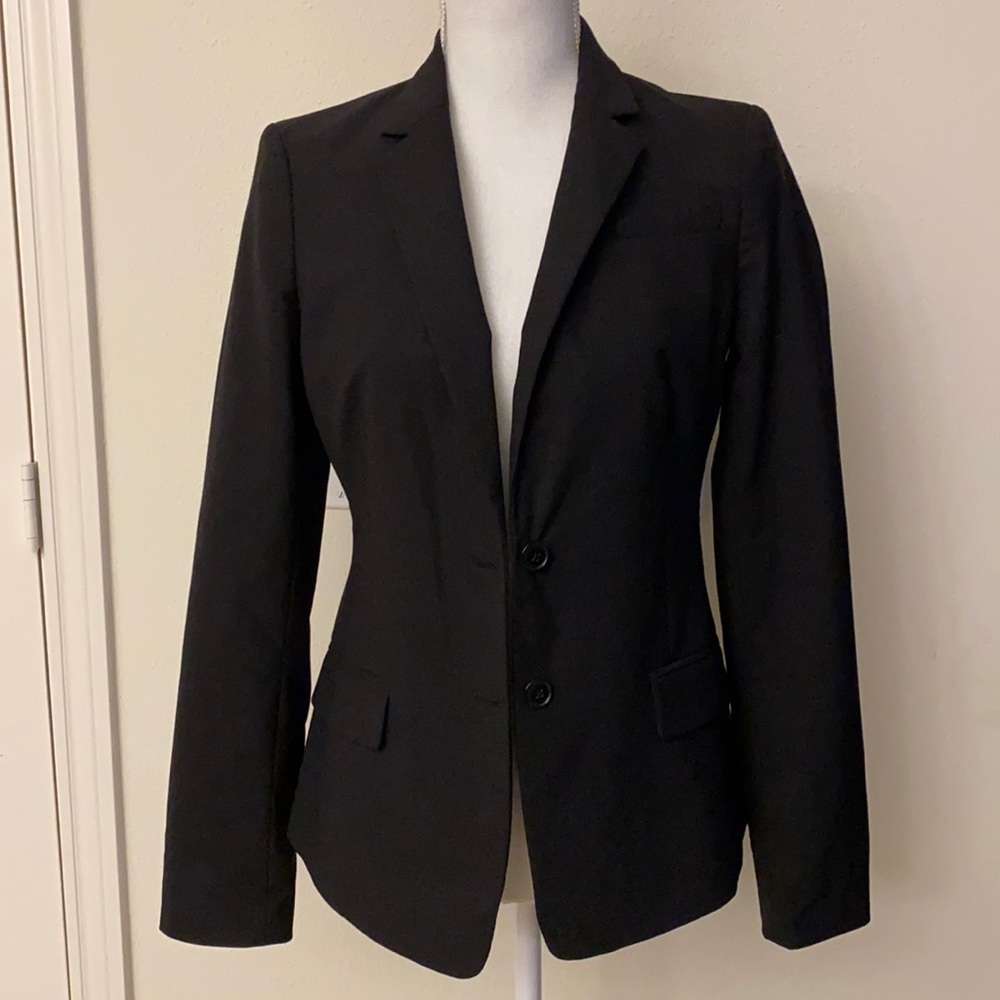 Banana Republic black blazer